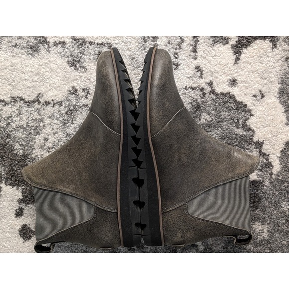 Sorel Women's Harlow‎ Chelsea Rain Boot — Waterproof Leather Ankle Booties - Picture 4 of 7